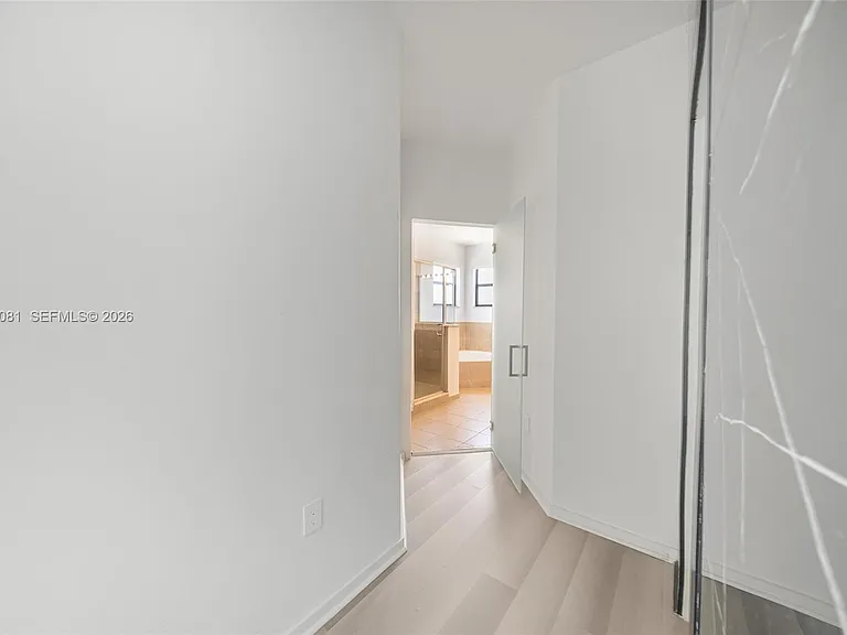 11731 SW 234th St — Photo 42