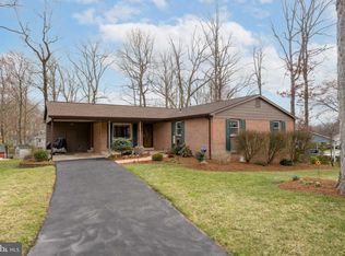 6986 Conservation Dr, Springfield, VA 22153