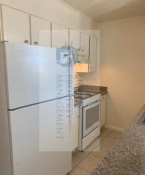 924 S Garfield St #3 — Photo 3