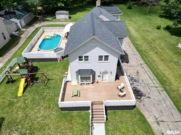 728 NW 3rd Ave, Galva, IL 61434