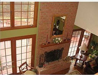 2nd image of 254 Elmhurst Cir