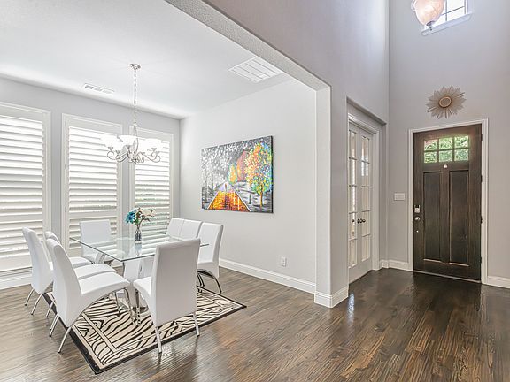 2nd image of 2517 Saffire Way