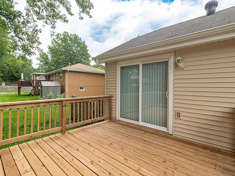 6490 N Delta Ave — Photo 31