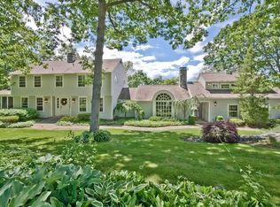 32 Hilltop Dr, Madison, CT 06443