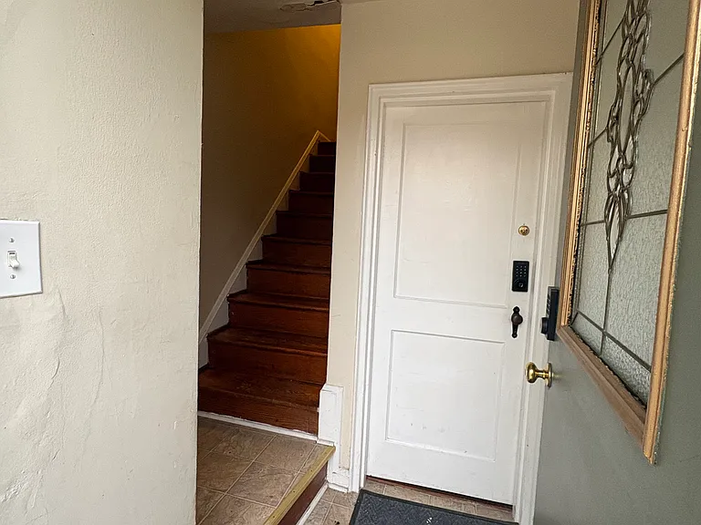 6166 Parkway Dr #2 — Photo 2
