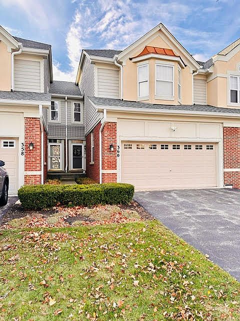 1st image of 360 Pine Lake Cir