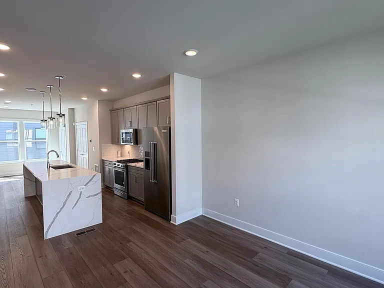 12742 Verdant Way — Photo 11