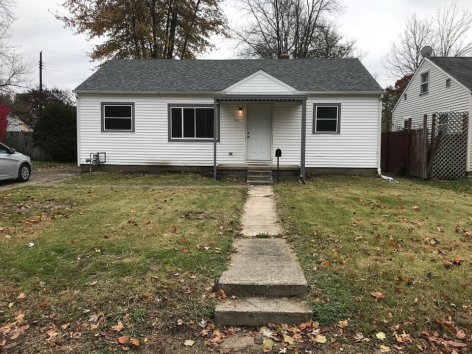 1st image of 1423 Logan Ave