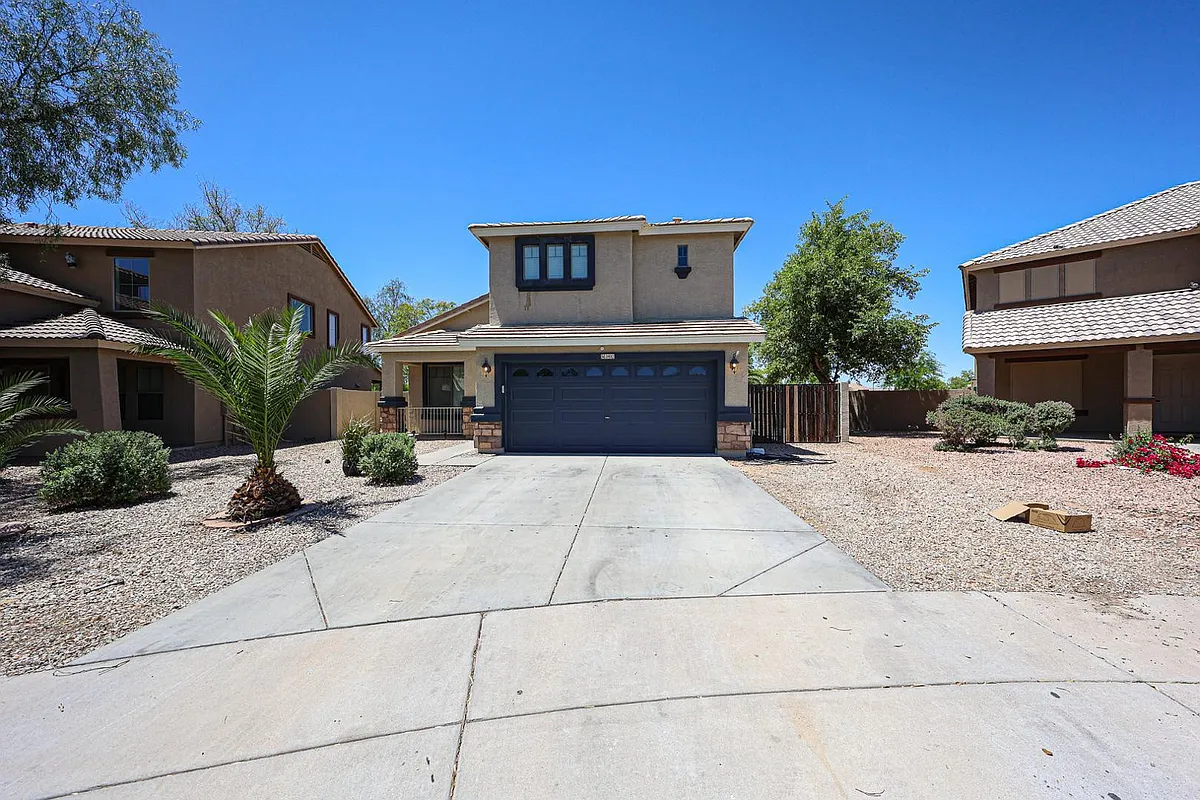 Building Photo - 3402 S 82nd Ln