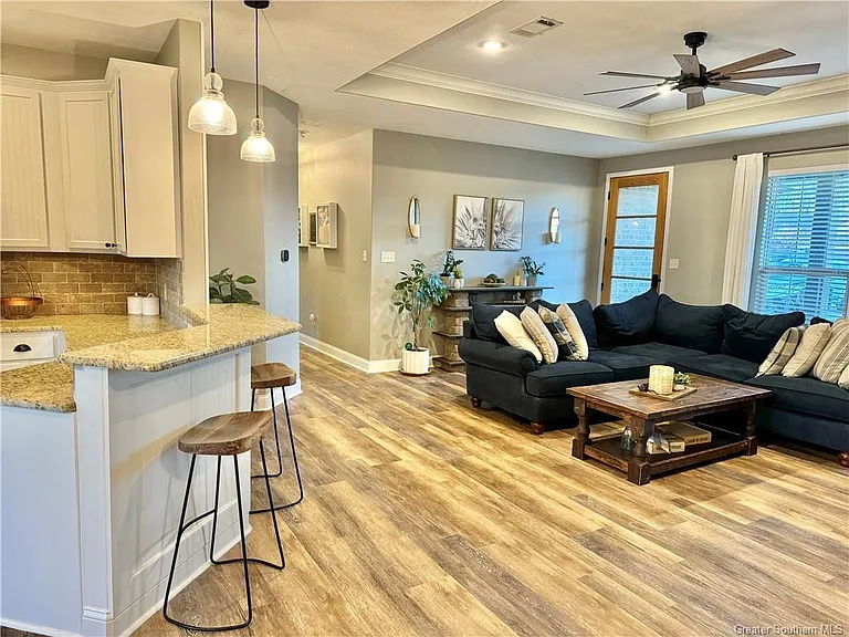 1525 Clark Ct — Photo 12