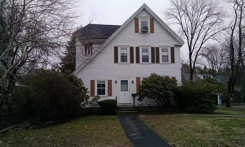 2nd image of 14 Brook St