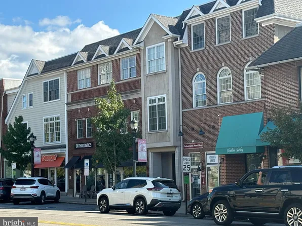 108 E Lancaster Ave Unit B2, Wayne, PA 19087