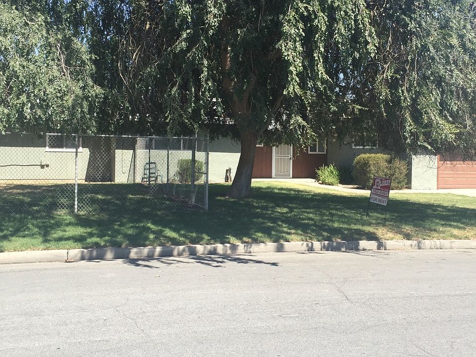 2nd image of 11571 Kay Ln
