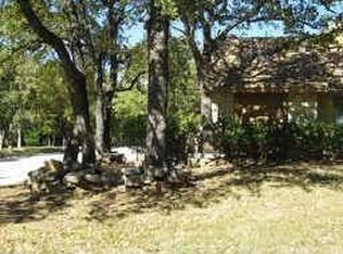 921 Rachels Ct, Lewisville, TX 75067