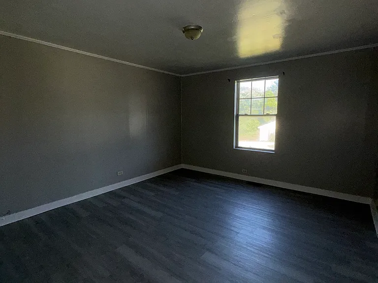 117 Ann St — Photo 3