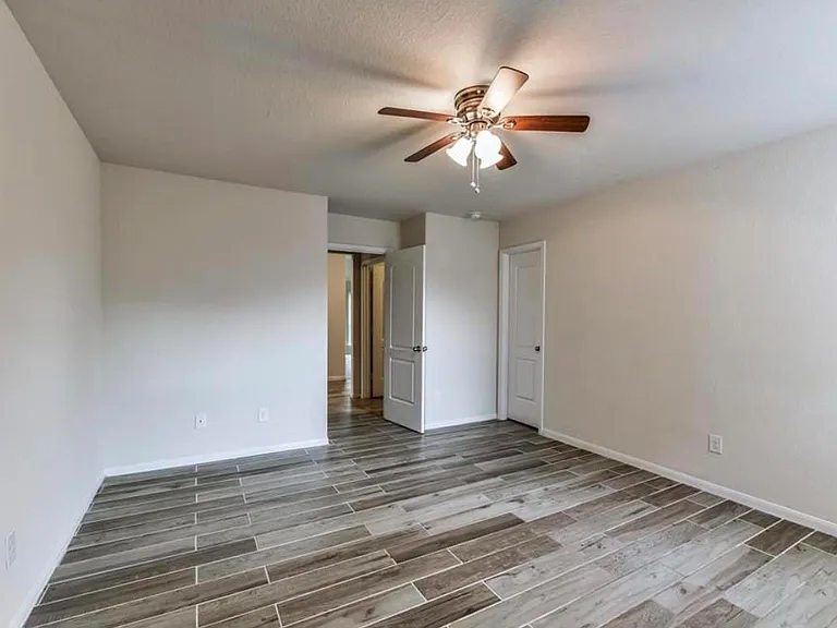 23703 Early Maple Ct — Photo 26