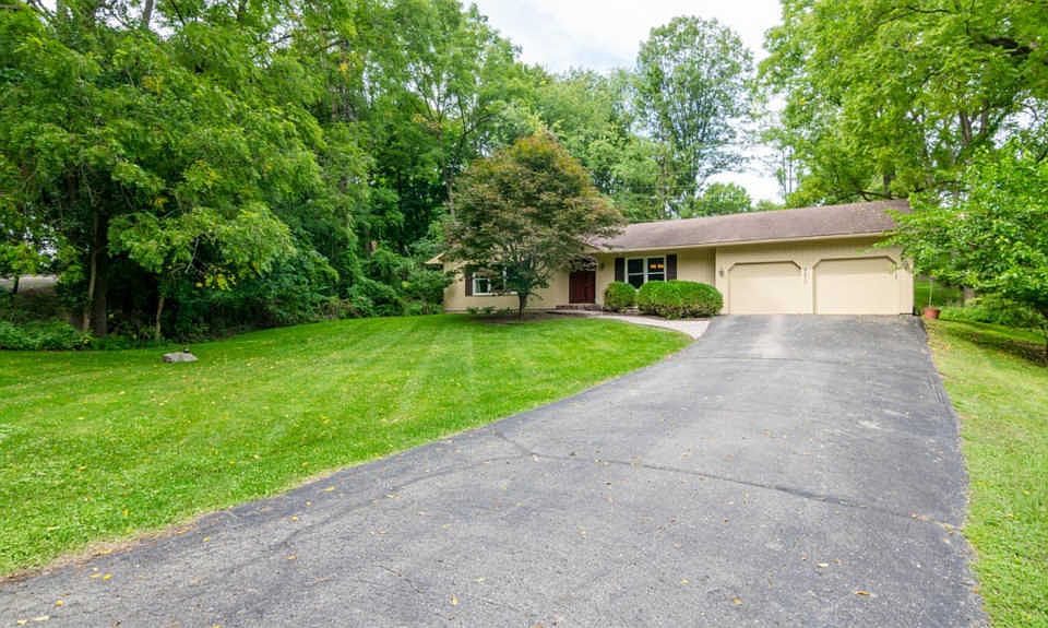 1st image of 4870 S Whitman Cir