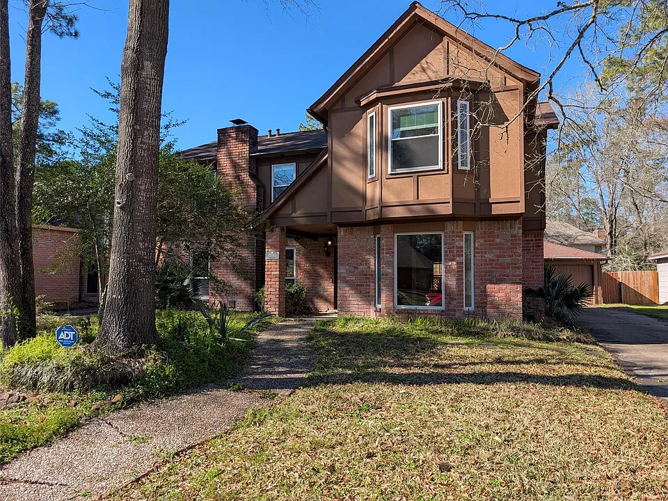 2055 Riverlawn Dr