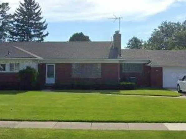 110 Brentwood Dr, Dearborn, MI 48124