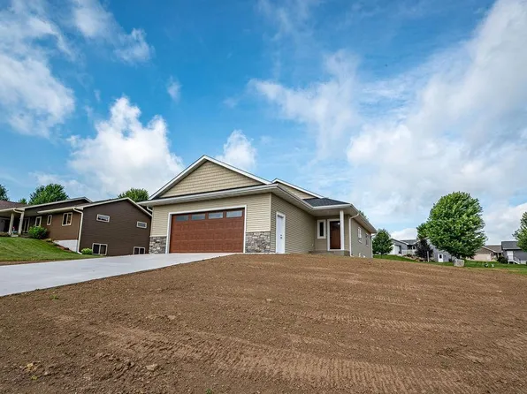 944 S Kelly Rd, Ellsworth, WI 54011