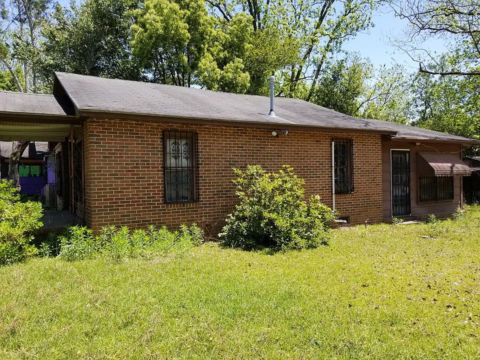 2nd image of 108 Griffin St