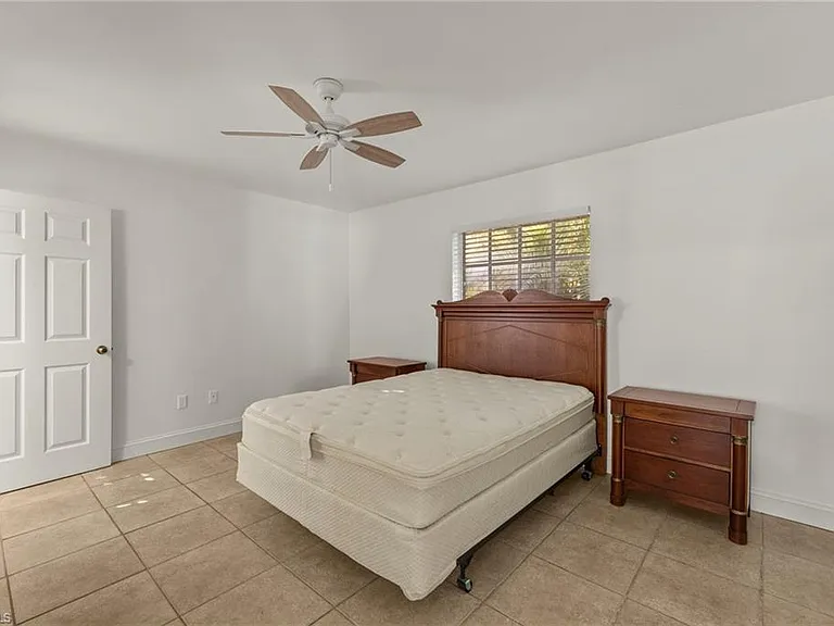 6254 Vista Garden Way #A — Photo 16