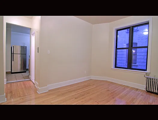 Rented by Tryax Realty Management | media 7