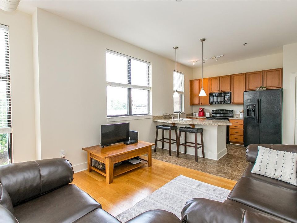 1st image of 650 S Mill St APT 218