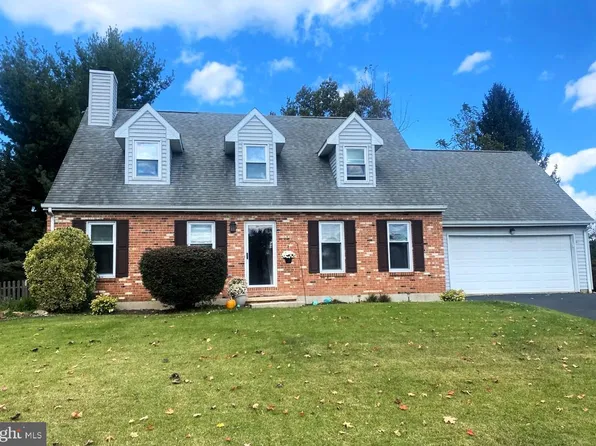 106 W Meadow Dr, West Grove, PA 19390