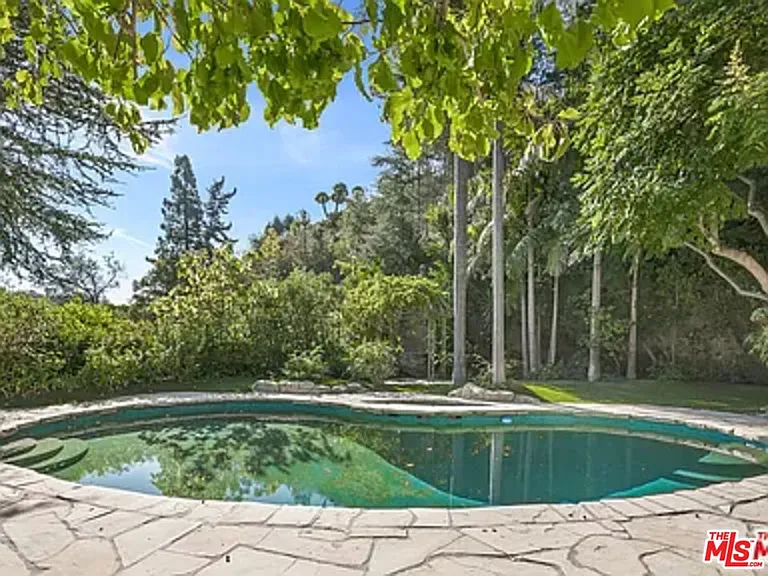 1681 Stone Canyon Rd — Photo 39