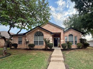 5520 Chimney Rock Dr, Arlington, TX 76017