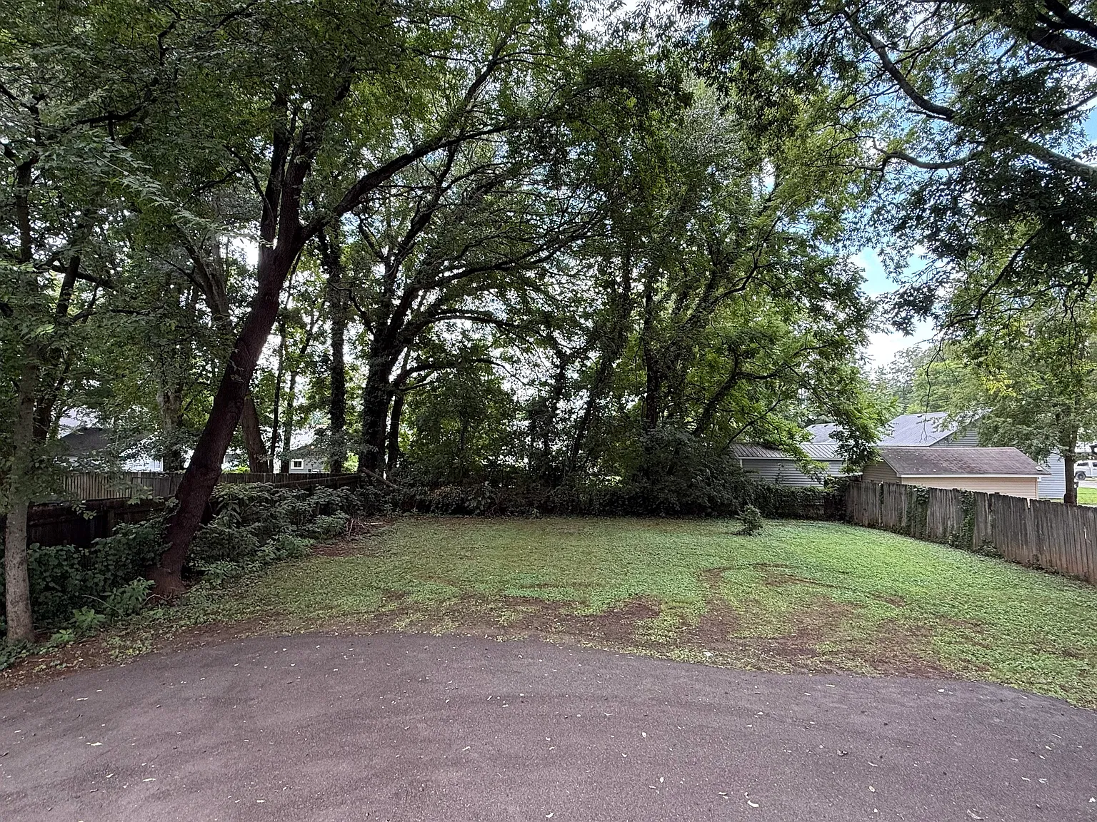 2 bed, 798 sqft, $1,400 — Photo 3
