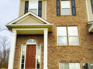 310 Blair Dr, Akron, OH