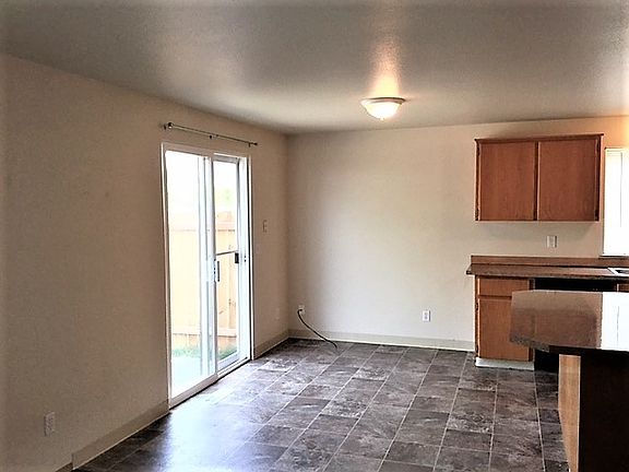 4th image of 401 Williams Blvd NW