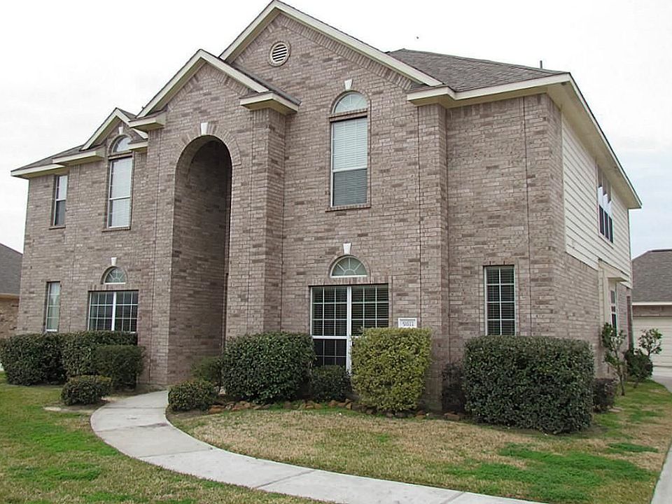 1st image of 9611 Tanglewood Dr