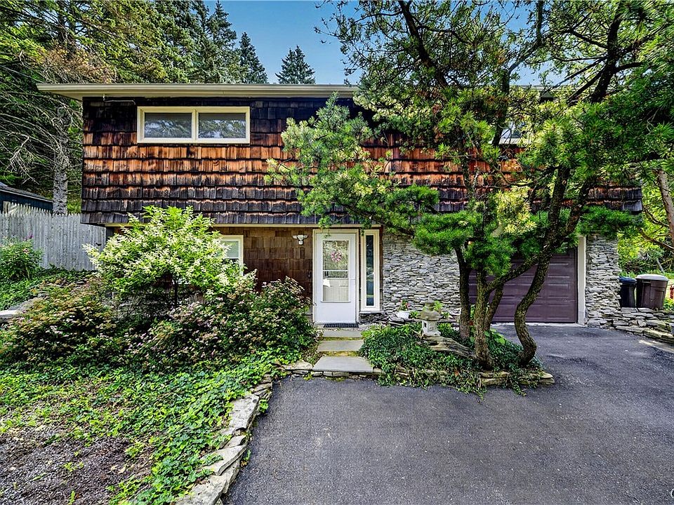 1st image of 112 Mansfield Dr