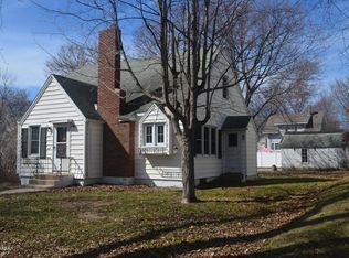 211 3rd Ave SE, Glenwood, MN 56334