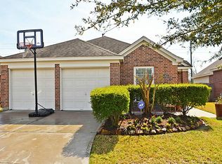 5422 Cunningham Ln, Rosenberg, TX 77471