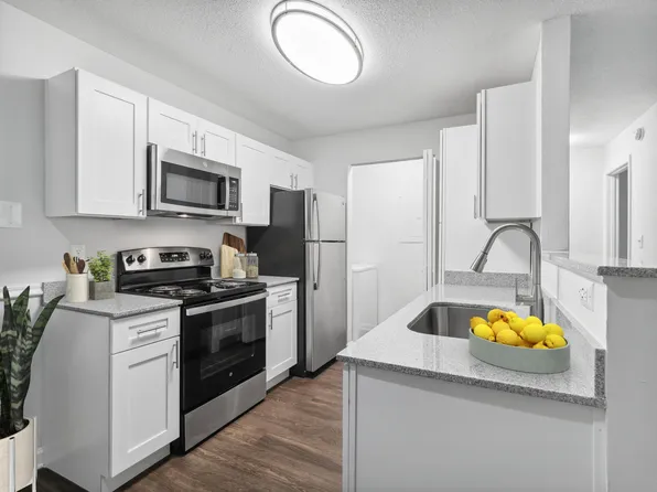 The Summit at Avent Ferry