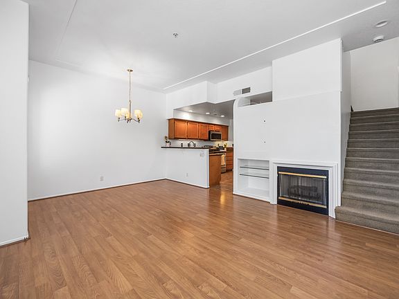 3rd image of 12825 Ternberry Ct