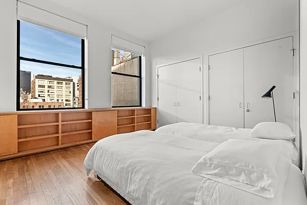 Rented by Compass | media 13