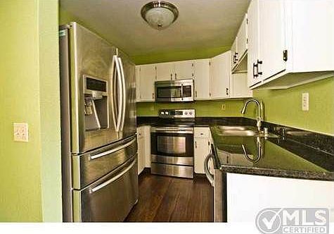 4th image of 4545 Arizona St APT 209