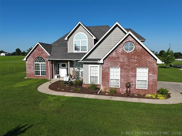 12729 Woodview Ct, Oologah, OK 74053