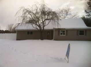 33 Torrey Pine Ln, Medford, NY 11763