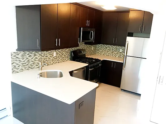 Rented by NY Space Finders Inc. | media 1