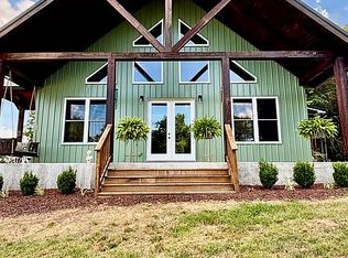 672 Sullivan Bend Rd, Elmwood, TN 38560
