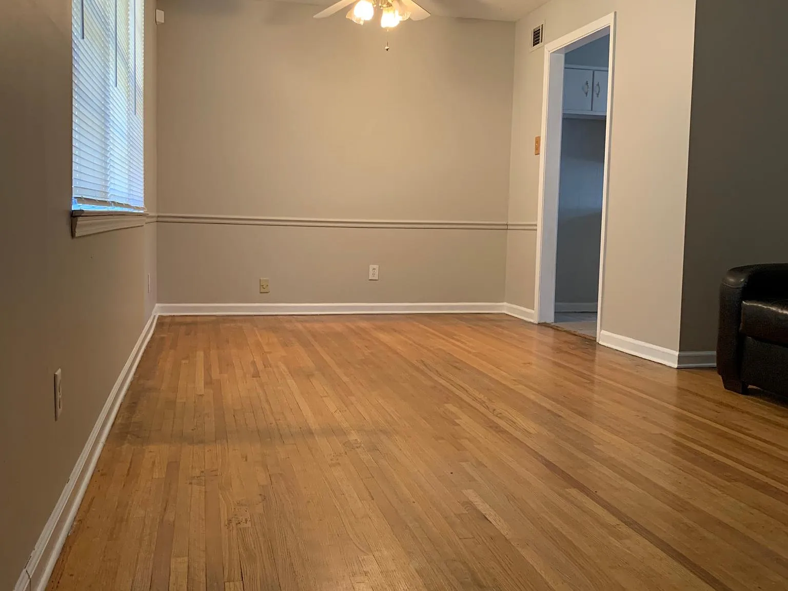 5109 Rolling Fields Dr — Photo 2