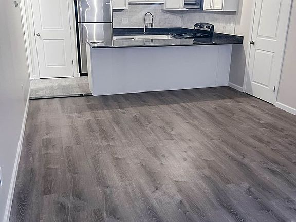4th image of 463-465 Whalley Ave #L
