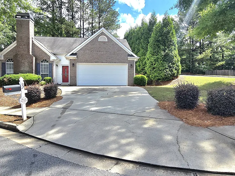 3 Castleton Ct — Photo 2