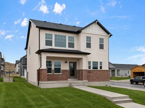 6757 N Star Lake Dr, Eagle Mountain, UT 84005